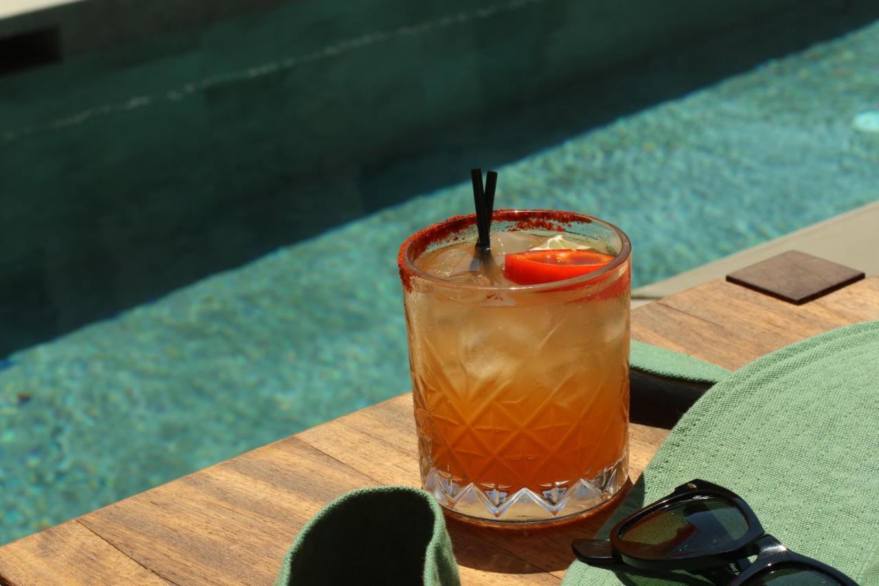 Monk Hotel アラカティ エクステリア 写真
