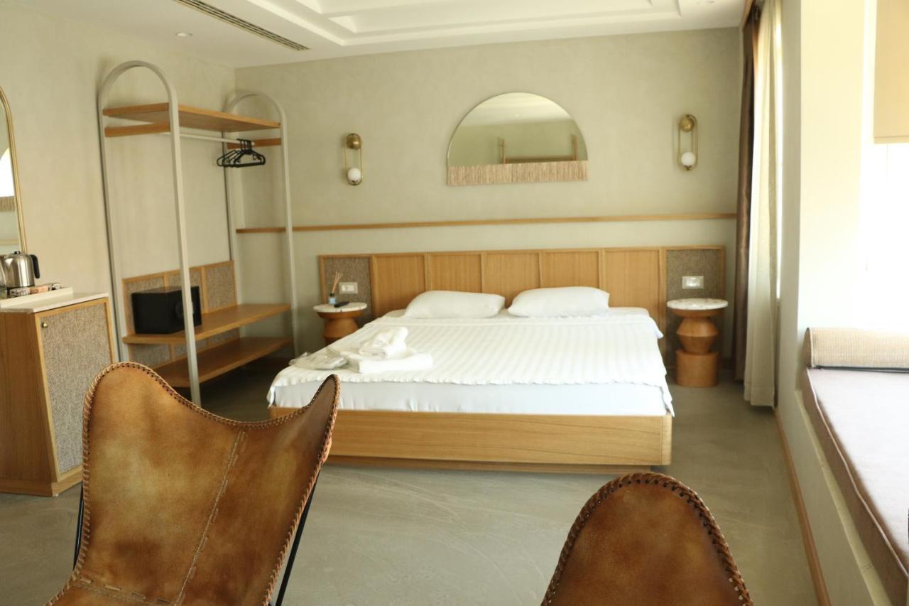 Monk Hotel アラカティ エクステリア 写真